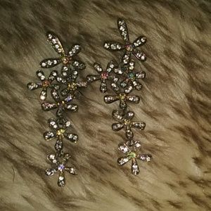 Flower drop earrings